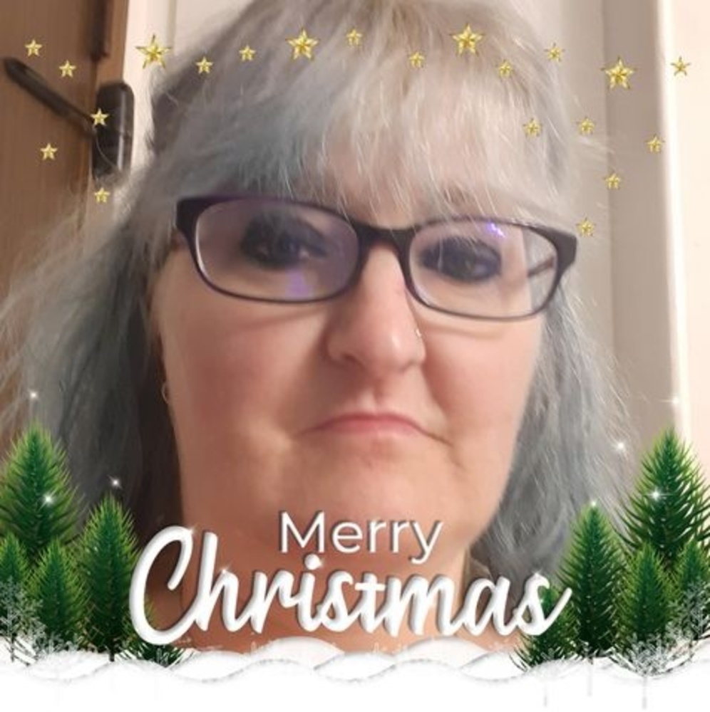 Meet your Posher, Valerie